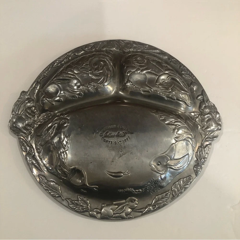 Vintage Arthur Court Aluminum Bunnies Divided Baby Plate 3 Sections